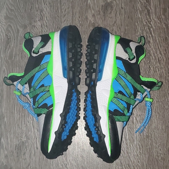 Air Max 270 Bowfin - Picture 4 of 5